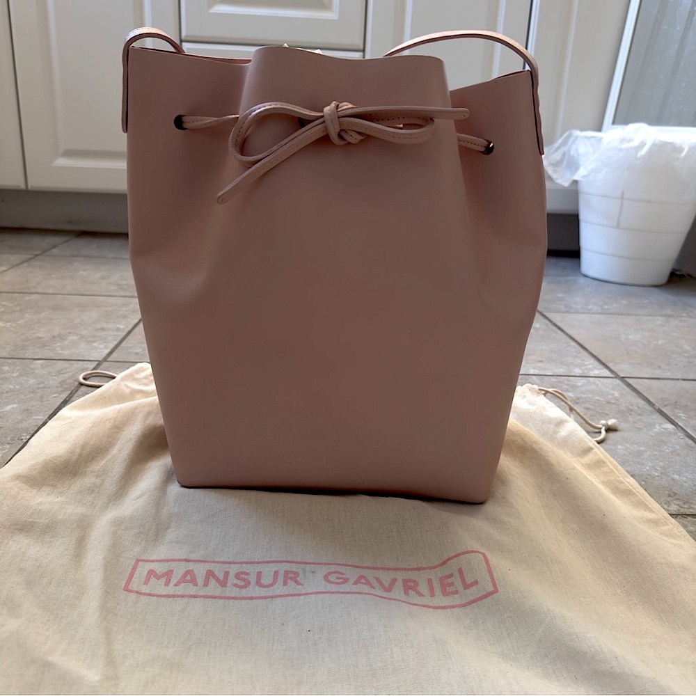 Mansur Gavriel Pink Tote with it’s Pouch and dust bag